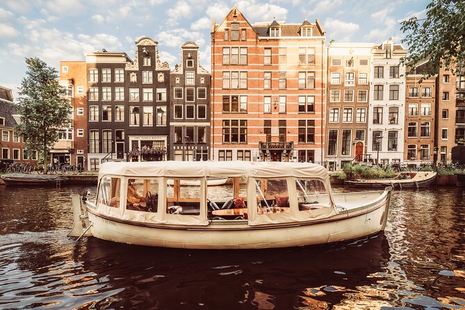 Light Festival Boat Tour max. 10 Guests incl. Gluwhein/Snacks - Small-Group Light Boat Tour on Amsterdam’s Canals