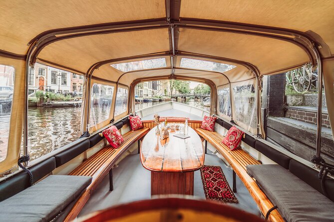 Light Festival Private Cruise incl Snacks and hot Gluhwein - What to Wear on the Water: Blankets Help, Cold Still Wins