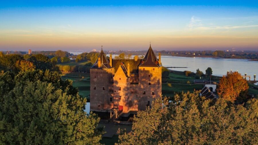 Loevestein Castle Entry Ticket - Exhibitions: what changes, what stays, and how to plan your timing