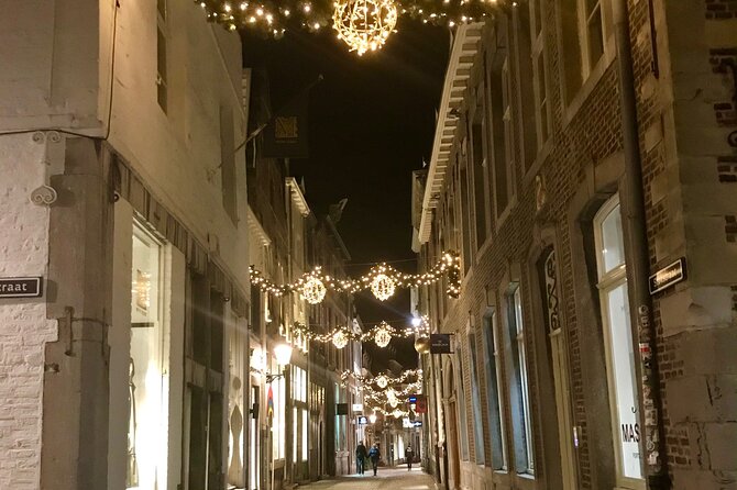 Maastricht Evening Sightseeing Tour - Meet at Theater aan het Vrijthof: route, pace, and private-group feel