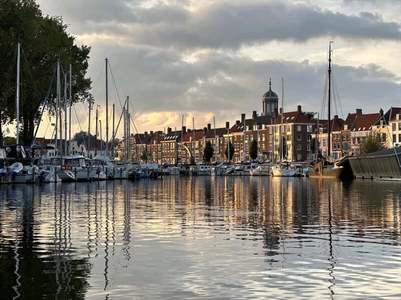 Middelburg: Canoe or SUP Rental City Centre - Price and value: why $22 per person can make sense