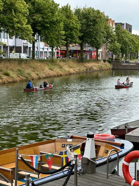 Middelburg: Canoe or SUP Rental City Centre - Canoe vs SUP: choose the right water experience for your group