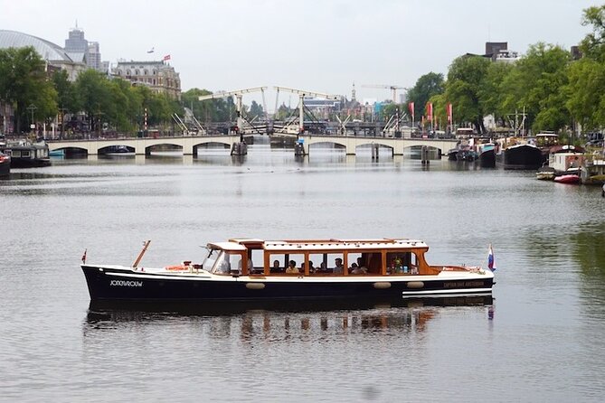 Morning Canal Cruise Amsterdam in Small-Group - Why a calm-morning canal cruise feels different on the Prinsengracht