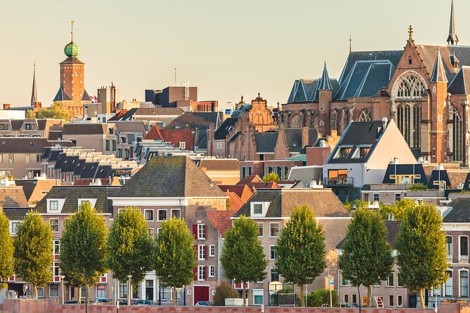 Nijmegen: City Walk with Audio Guide in 7 Languages on your Phone - Bastei on the Waal River: fortification views with context