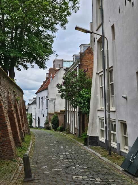 Nijmegen: Historic Hightlights Tour - St. Stephen’s Church: Medieval Architecture With a Story Behind It
