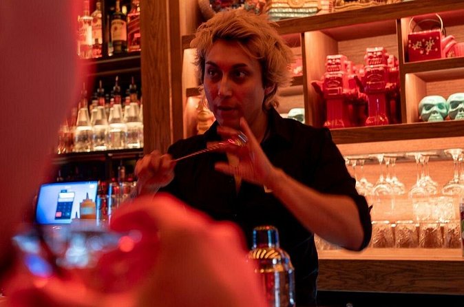 Party Cocktail and Shot Workshop with Free Drinks - The Instructor’s Role: Why the Host Makes or Breaks a Workshop