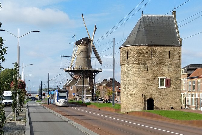 Photographic Tour in Delft Historical Center - Walking from the Hugo Grotius Statue to get your bearings fast
