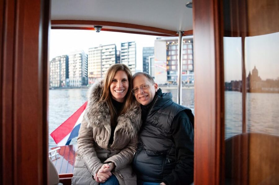 Photoshoot in or around Amsterdam - What you actually get: consultation, shoot, then online images