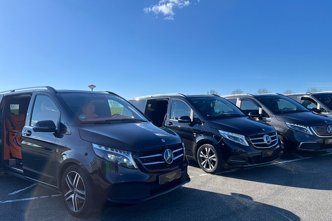 Private Airport Transfer Amsterdam Airport to or from Amsterdam - Quick hits before you book