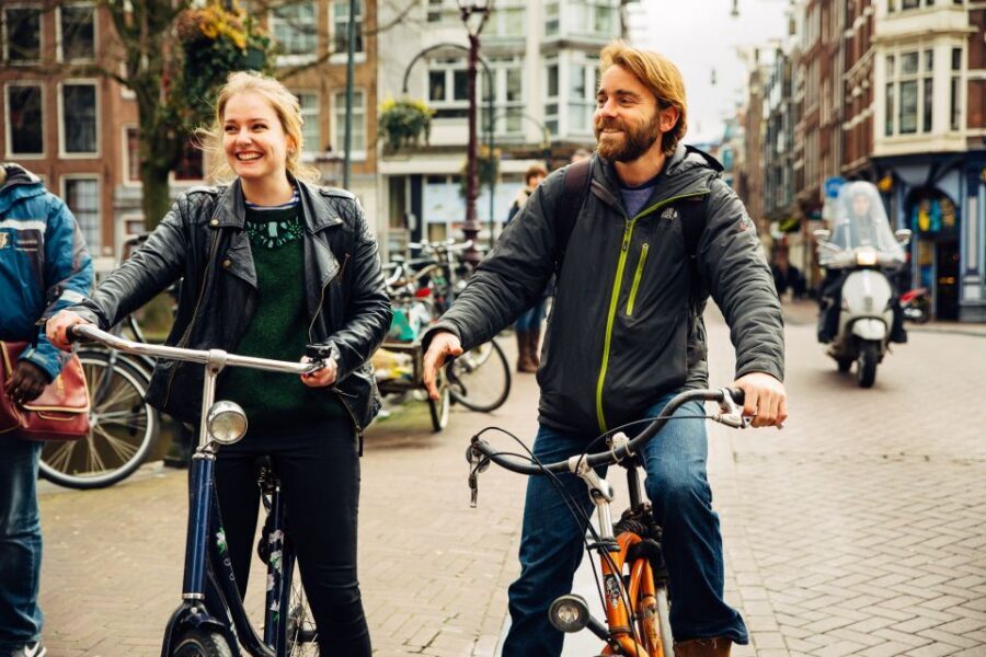 Private Amsterdam Bike Tour with a Local - Torensluis and the Homomonument: meaning without heaviness