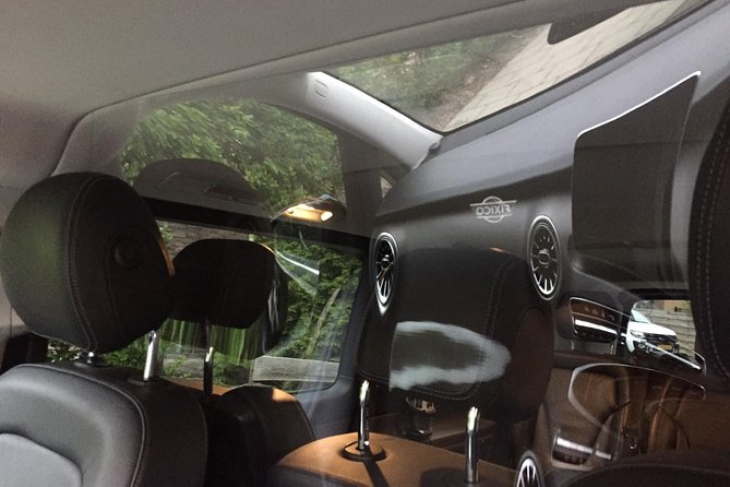 Private Amsterdam Departure Transfer to AMS Schiphol Airport - Drop-off at Schiphol: what to expect when you arrive