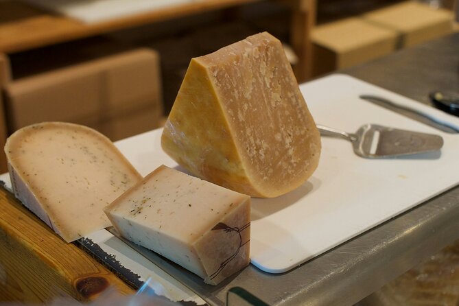 Private Amsterdam Food Tour with Local - Jordaan stop: stamppot and the 17th-century neighborhood vibe