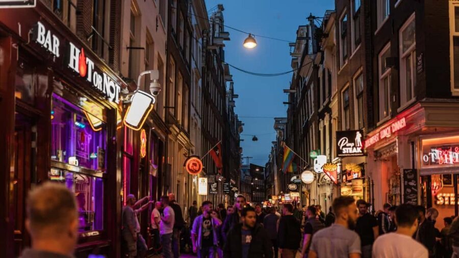 Private Amsterdam Tour with a Local, Flexible & Custom - Where you meet: the National Monument and central pickup