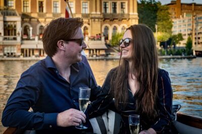 Private Boat Tour Amsterdam - 90 Min incl. welcome drink on historic saloon boat - What You’ll See While Passing by the Canals