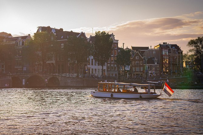 Private Boat Tour Amsterdam - 90 Min incl. welcome drink on historic saloon boat - When the Tour Fits Best (and When It Might Not)