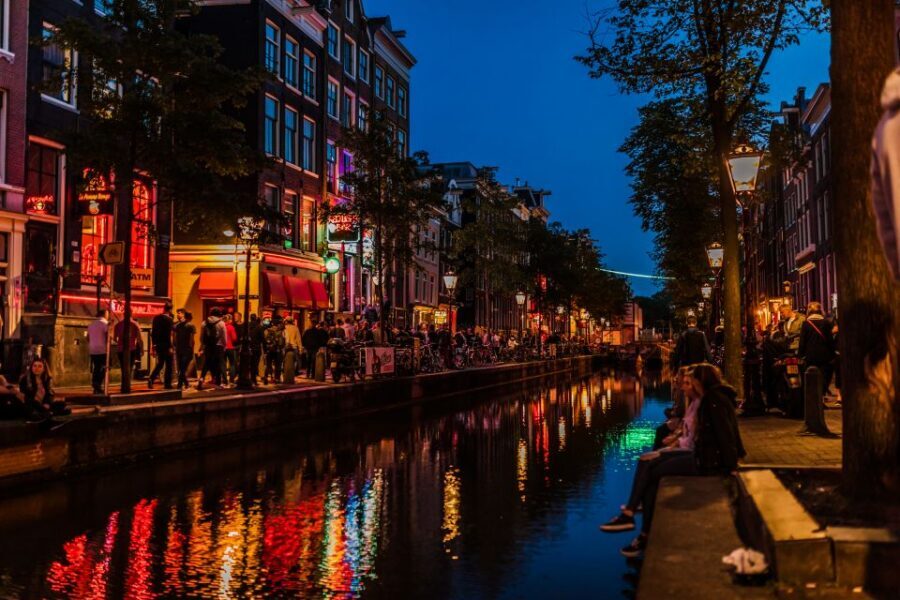 Private & Custom Amsterdam Tour, Hidden Gems with a Local - Noordhollandsch Canal and Amsterdam-Noord’s modern edge