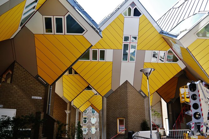 Private Day Trip From Amsterdam to Rotterdam and Zaanse Schans - Quick, practical highlights