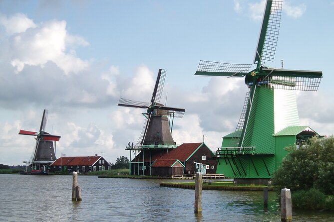 Private Day Trip From Amsterdam to Rotterdam and Zaanse Schans - The windmill duo: Kinderdijk and Zaanse Schans without racing