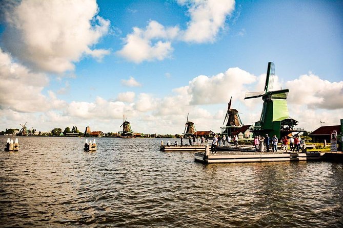 Private Daytrip Giethoorn and Windmills of Zaanse Schans from Amsterdam - Who should book this daytrip, and who should skip it