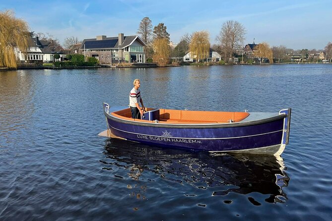 Private Electric Boat Rental in Haarlem (No License Required) - Using the tips and map to see more (without guessing)
