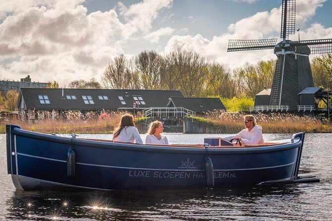 Private Electric Boat Rental in Haarlem (No License Required) - Drinks, kids, and what’s actually included