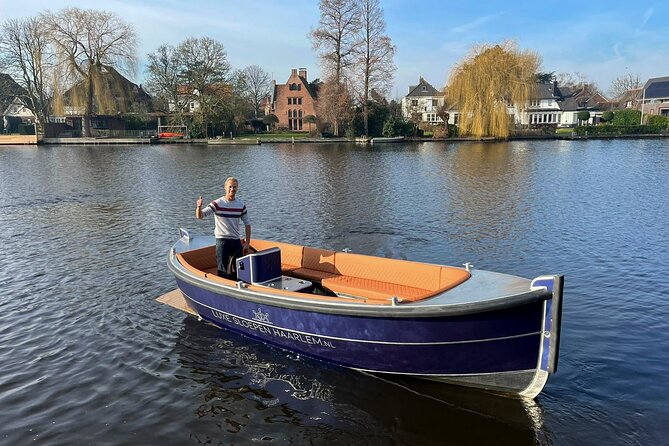 Private Electric Boat Rental in Haarlem (No License Required) - No license required: how you stay in control