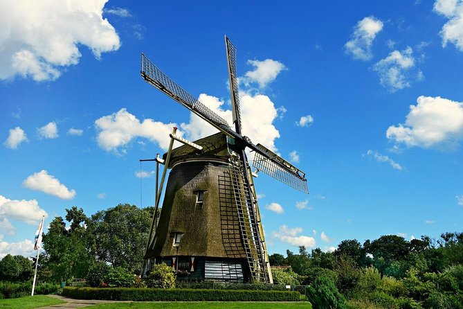 Private Half-Day Sightseeing Tour in Amsterdam - Amstel River Photos and Magere Brug: Classic Amsterdam in a Photo Window