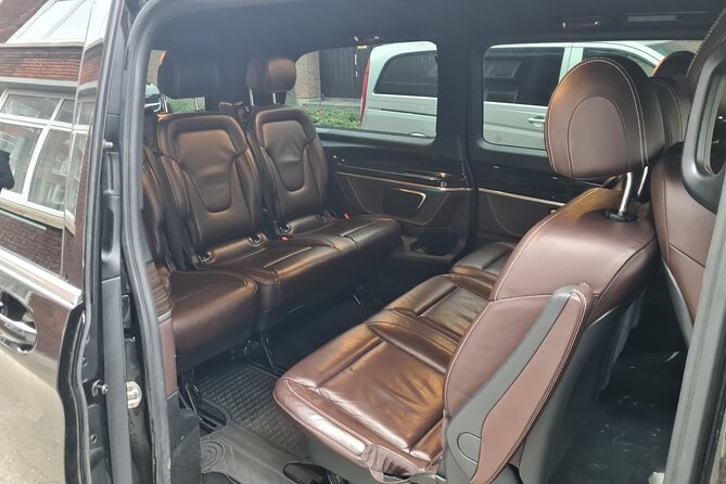Private Minivan Transfer from Rotterdam - What you’re really booking: a calm private transfer with real coordination