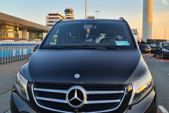 Private Minivan transfer to Rotterdam - Key things I’d pin on my fridge