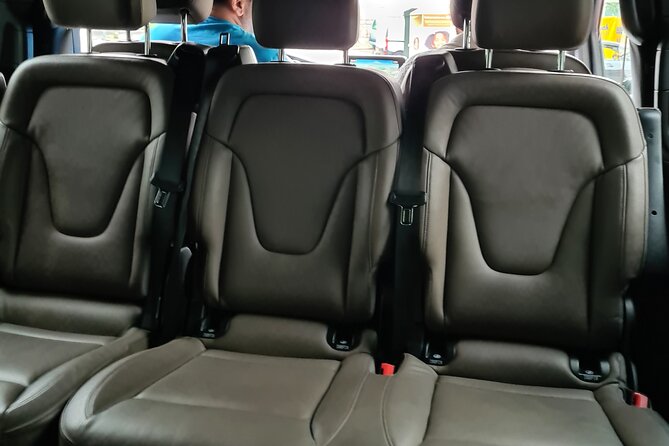 Private Minivan transfer to Rotterdam - Rotterdam arrival: why finishing at Central Station works