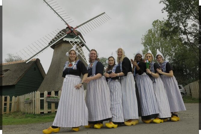 Private Minivan Zaanse Schans and Volendam Tour from Amsterdam - Zaanse Schans windmills: photos, cheese culture, and the easy 2-hour plan