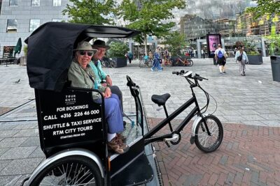 Private Pedicab/Rickshaw Tour of Rotterdam With a Local Guide - Pickup and timing: how to make the start painless