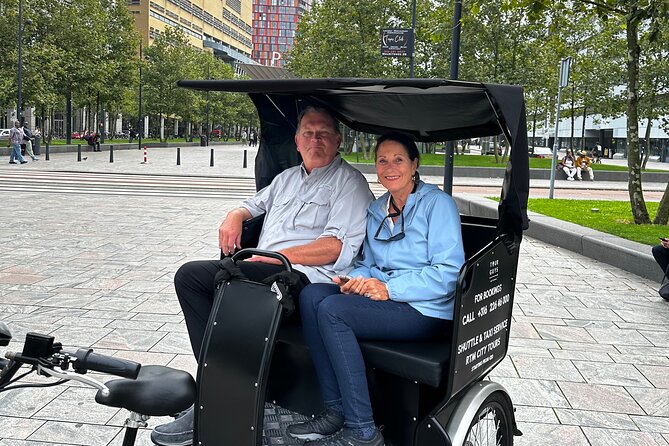 Private Pedicab/Rickshaw Tour of Rotterdam With a Local Guide - The Meent: cafes, shops, and Mr. Meent Robin von Weiler