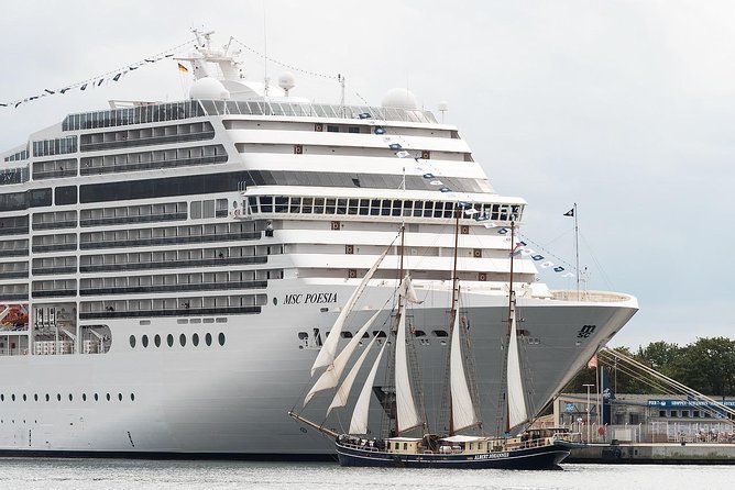 Private Rotterdam Cruise Port Departure Transfer to Amsterdam - Baggage Limits: The Easy Rule You Should Follow