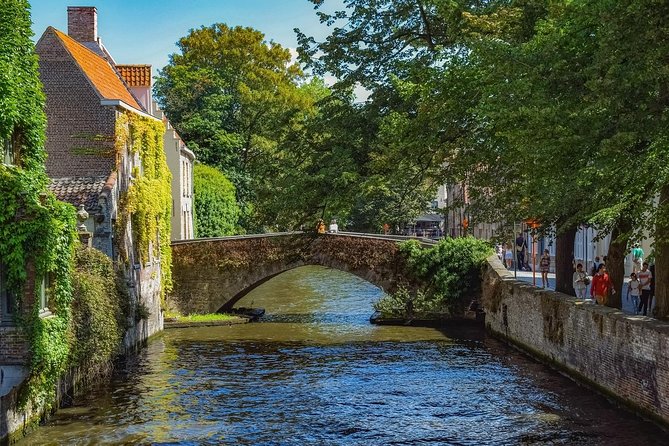 Private sightseeing tour to Bruges and chocolate from Amsterdam - Beer museum and Michael Angelo Church: the indoor break you might need