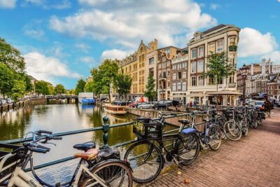 Private Tour: Amsterdam City Walking Tour and Canal Cruise - Dam Square and the Royal Palace area: the stops that give you bearings fast