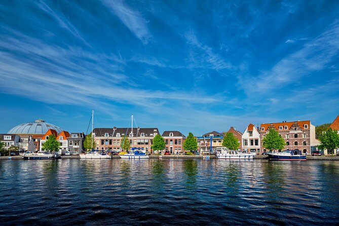 Private Tour in The Hague with a local with food tasting - Haarlem old-town walking: narrow streets, old squares, and local favorite stops
