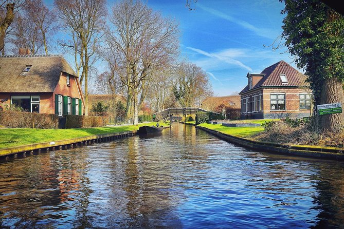 Private tour (max 3 per) to Giethoorn & Canal ride from Amsterdam - Price and Value: What $239.46 Per Person Really Means
