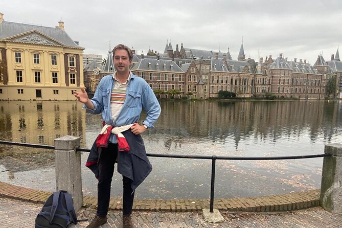 Private Tour of Delft and The Hague including Transfer - Delft entrance and the assassination context you’ll carry all day