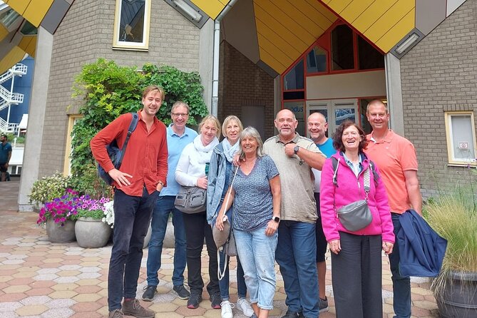 Private Tour of Rotterdam and The Hague including Transfer - Oude Haven, Witte Huis, and the Rotterdam skyline finale on the Maas