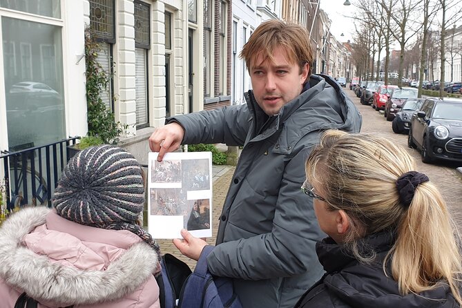 Private Tour of Vermeer's Delft + Tickets to Vermeer Museum - Inside the Old Church: the burial stop that changes the art