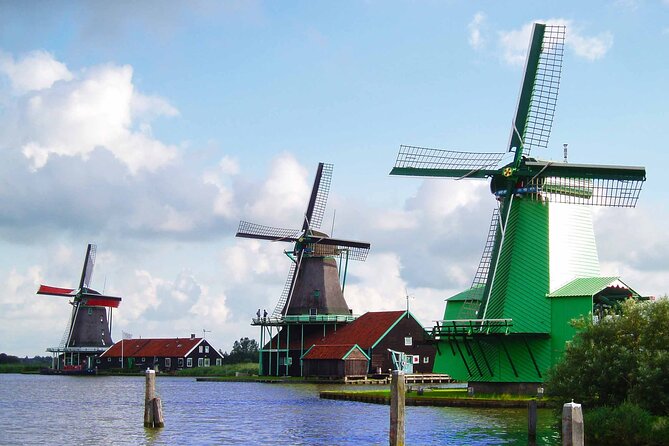 Private Tour to Giethoorn with boat and Zaanse Schans windmills - Price and what you really get for $443.80 per person