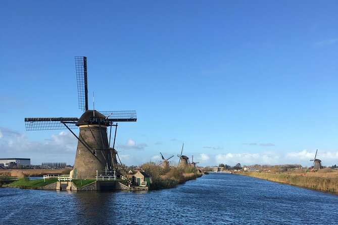 Private transfer between Rotterdam - Amsterdam (incl. Schiphol airport) - Private Rotterdam to Amsterdam Transfers: Why This Is Worth Paying For