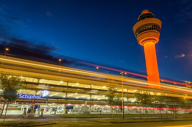 Private Transfer from Amsterdam Airport Schiphol to The Hague - Drop-off anywhere in The Hague: door-to-door is the point