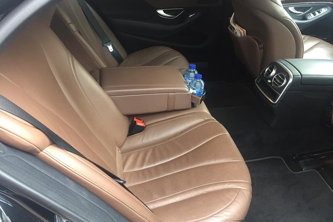 Private Transfer from Amsterdam to the Cruise Port in Rotterdam - The Mercedes sedan or minivan: comfort plus practical extras