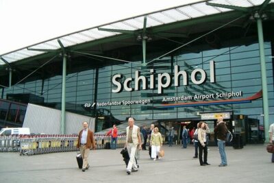 Private Transfer from Rotterdam City to Amsterdam Schiphol Airport - The Car and Driver Experience: Clean, Professional, and Luggage-Friendly