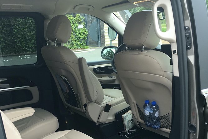 Private transfer Schiphol (AMS) to or from Rotterdam - From the airport to your Rotterdam door: the real purpose