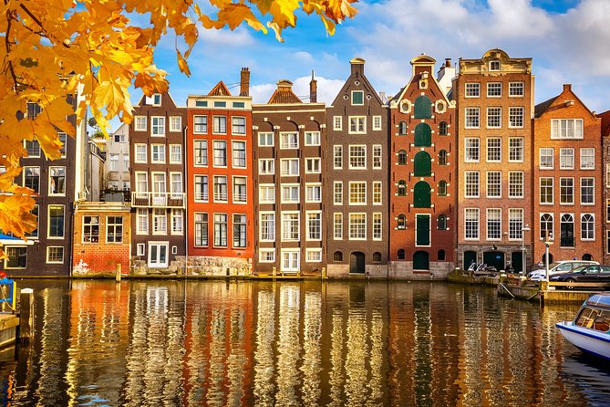 Private transfers from or to Schiphol (AMS) airport Amsterdam - Price and Value of a $72.06 Per-Person Private Ride
