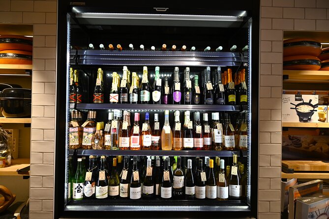 Private Utrecht Food Walking Tour with 8 Tastings - Lebowski café: relaxed break with drink options