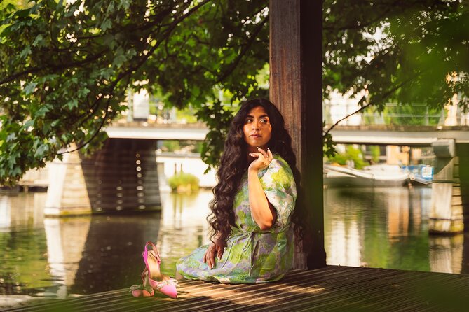 Professional Amsterdam Photo Shoot - Posing and Composition Coaching That Actually Changes Your Photos